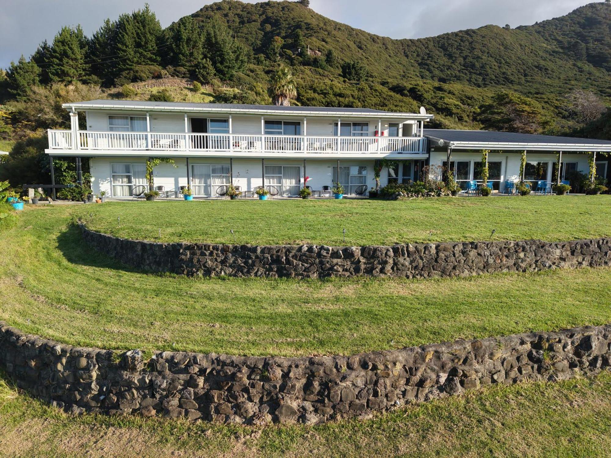 Lottin Point Motel Cape Runaway Zewnętrze zdjęcie
